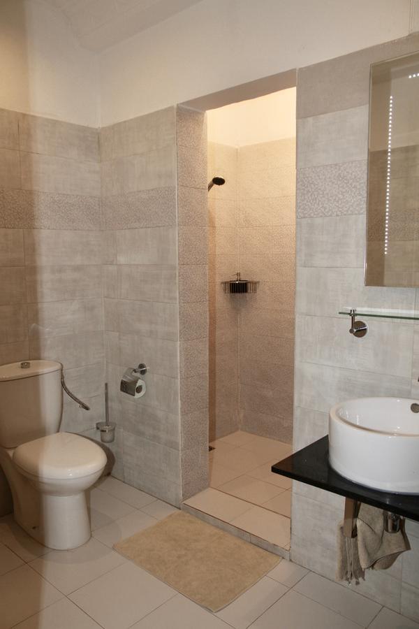Villa Renaissance Ngor 外观 照片